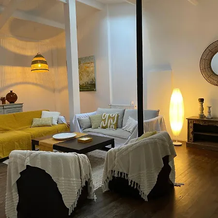 Artist's - & Private Courtyard - 200m2 * Paris