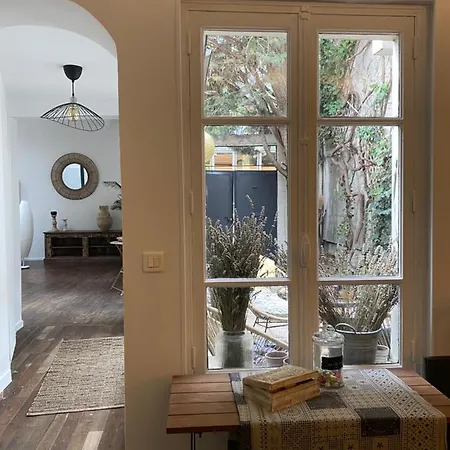 Artist's - & Private Courtyard - 200m2