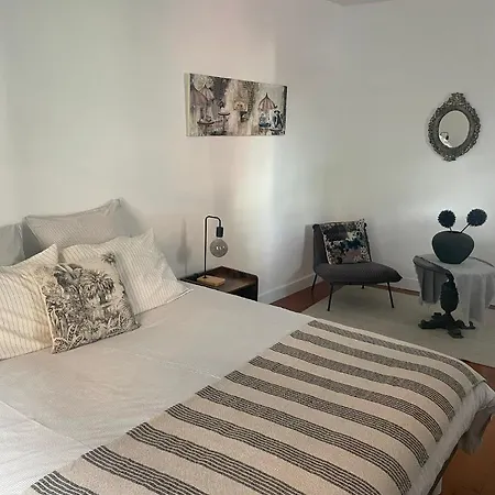 Artist's - & Private Courtyard - 200m2 * Paryż