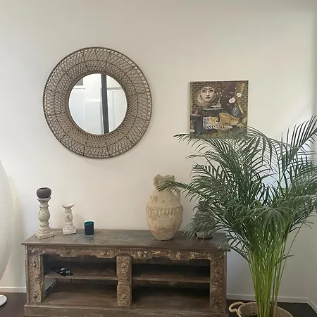 Artist's - & Private Courtyard - 200m2 Villa Paris
