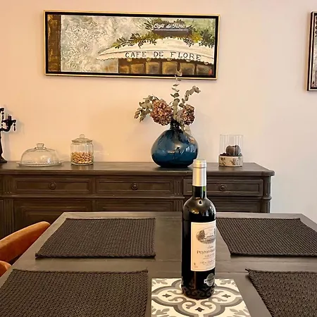 Artist's - & Private Courtyard - 200m2 וילה *