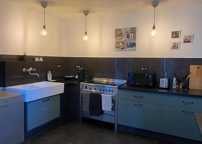 Artist's - & Private Courtyard - 200m2