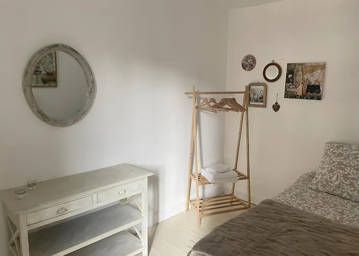 别墅 Artist's - & Private Courtyard - 200m2 *