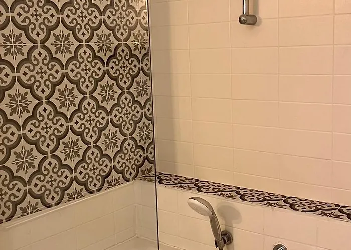 别墅 Artist's - & Private Courtyard - 200m2 巴黎