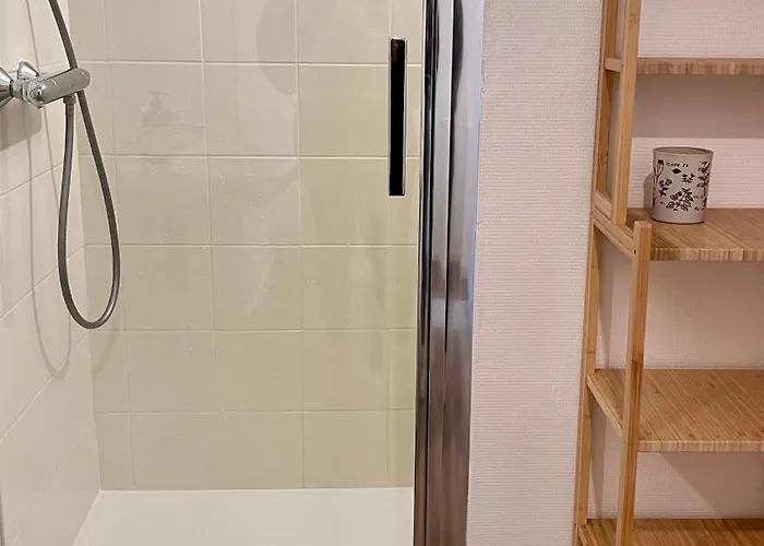 Artist's - & Private Courtyard - 200m2